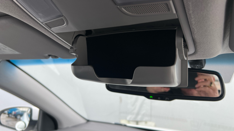 Hyundai IONIQ 88kW Electric Premium 28kWh 5dr Auto Electric Hatchback